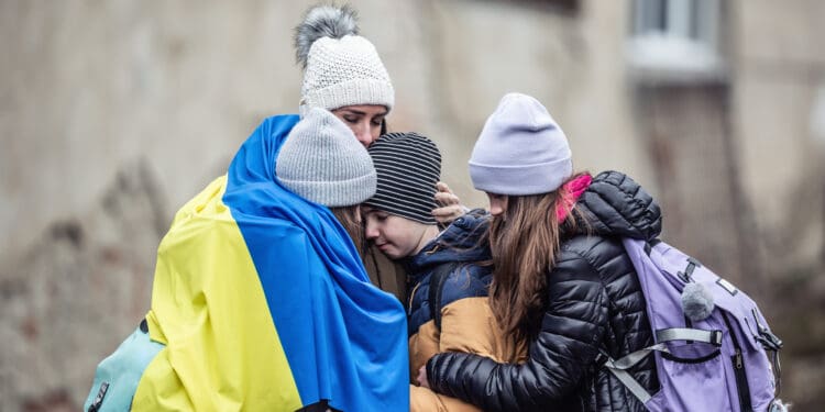 Умови для українських біженців у країнах Європи та світу у 2024 році