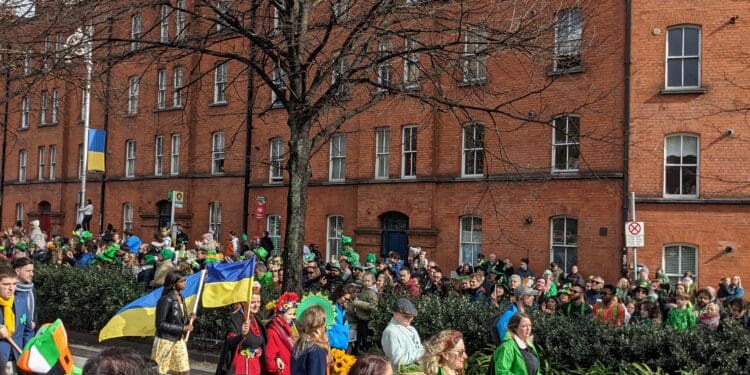 Дев’ять із 10 сімей в Ірландії, які прийняли українських біженців, мали позитивний досвід