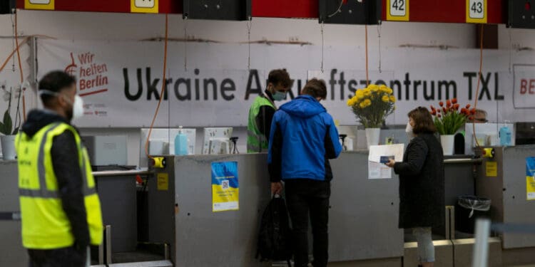 Десятки румунів видавали себе за українців у Німеччині та отримували гроші і житло