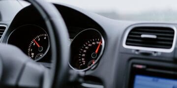 Як українцям безкоштовно зареєструвати авто у Швейцарії