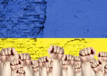 Українські біженці мають до 1 травня подати декларації про доходи