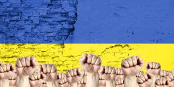 Українські біженці мають до 1 травня подати декларації про доходи