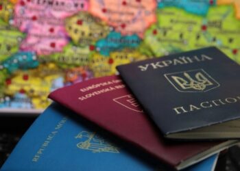 Подвійне громадянство. Чи зіграє воно на руку українцям?