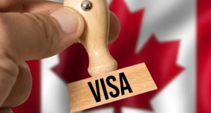 Канада закрила одну із важливих програм для українців