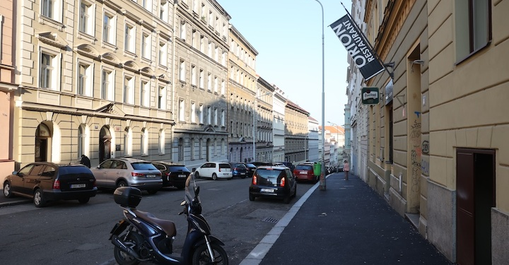 На нічний клуб у Празі влаштували облаву через скарги на українських відвідувачів