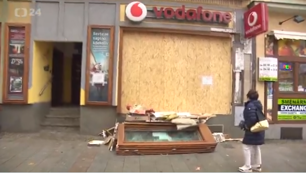 У чеському місті стався вибух, який пошкодив магазин