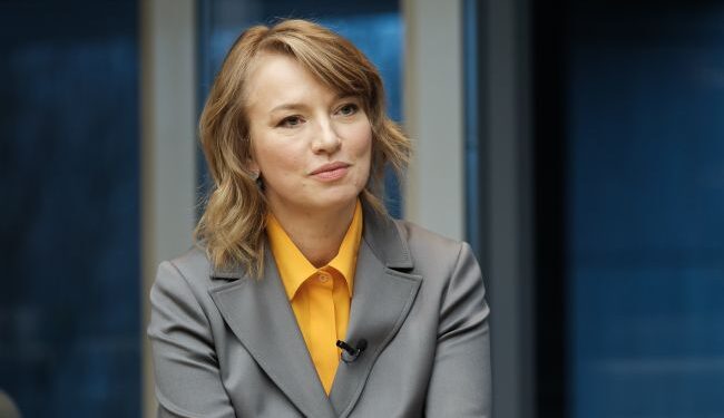 Що мають зробити держава та бізнес, щоб повернути українців додому: результати дослідження