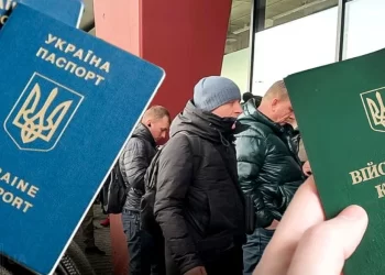 74 тис. молодих українців заблоковано видачу паспорта за кордоном через непостановку на військовий облік