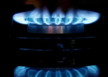 У країні-сусідці України вводять надзвичайний стан в енергетиці: може залишитися без постачання газу