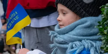 У яких країнах ще виплачують допомогу біженцям з України: максимальний перелік