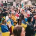 В країні ЄС кількість українців зменшилася майже вдвічі: звідки та куди тікають біженці