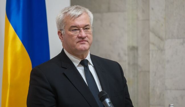 Україна відкриє нові консульства у Польщі: у яких містах