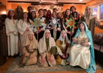 У Канаді українська молодь виконала різдвяний вертеп