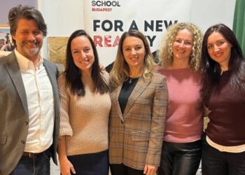 В Угорщині створили фонд для розвитку освітніх програм для українців