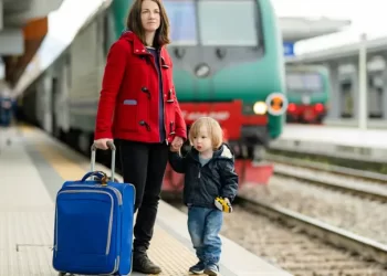 Нові зміни: країни, які оновлять правила для українців у 2025 році