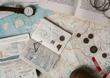 Перевірте це перед поїздкою в Німеччину: без якої позначки на паспорті не впустять в країну