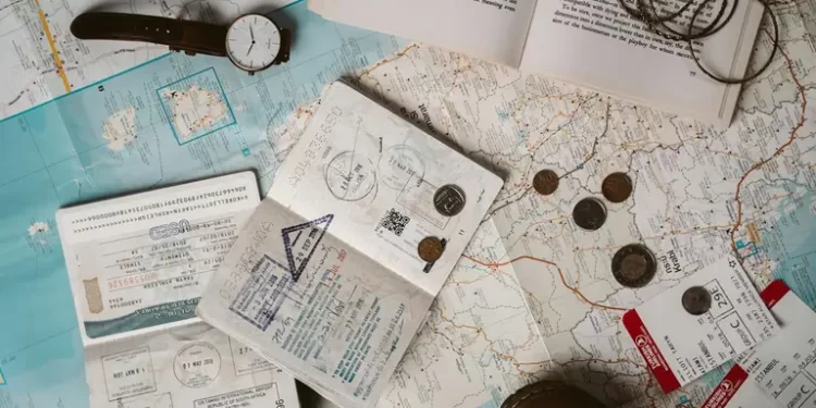 Перевірте це перед поїздкою в Німеччину: без якої позначки на паспорті не впустять в країну