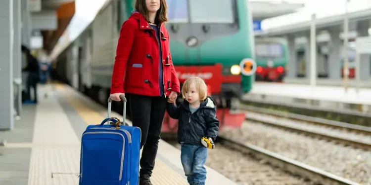 Нові зміни: країни, які оновлять правила для українців у 2025 році