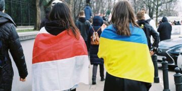 Як поляки ставляться до українців: опитування показало неоднозначні результати