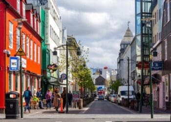 Життя українських біженців в Ісландії: між холодними пейзажами та теплим прийомом