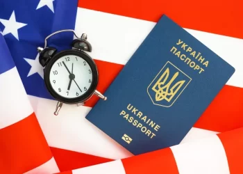 Як швидко отримати український закордонний паспорт у Каліфорнії: корисна послуга
