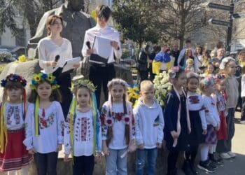 У Тбілісі поклали квіти до пам’ятника Тарасу Шевченку