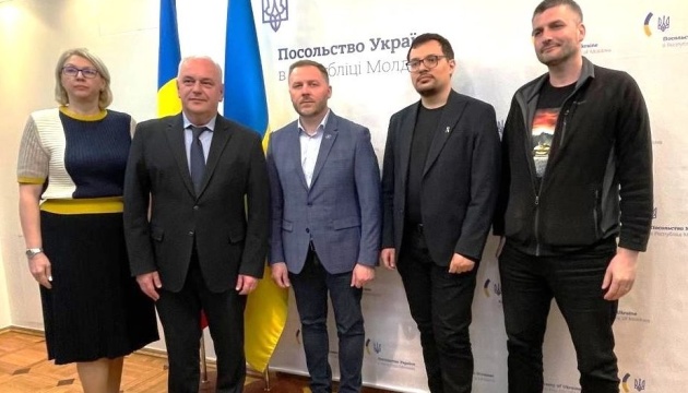 Посол у Молдові зустрівся з представниками української громади