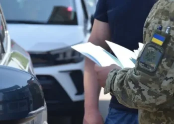 Відпустка для військових: чи можуть вони виїхати за кордон під час воєнного стану