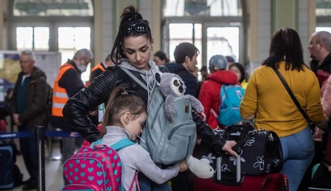 Біженці в Європі: скільки насправді платять українцям у 2025 році