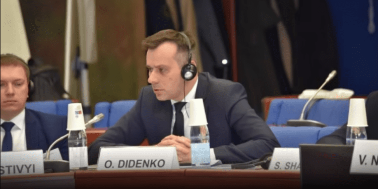 ЦВК пропонує новий механізм для голосування українців за кордоном