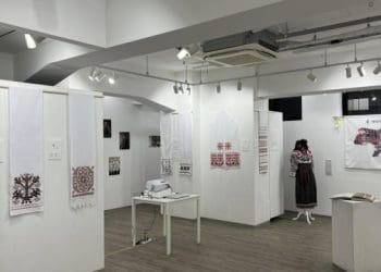 У Токіо відбулася виставка українських вишиваних рушників