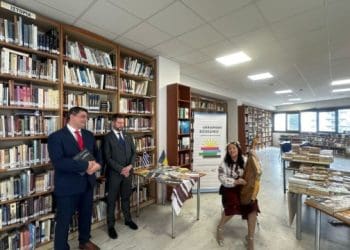 У Греції з’явилася нова «Українська книжкова поличка»