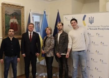 Посол у Чехії зустрівся з представниками кримськотатарської громади