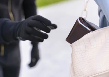 У Бельгії злодій вкрав в українки гаманець: що його змусило повернути назад