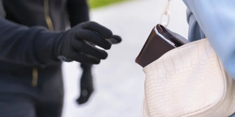 У Бельгії злодій вкрав в українки гаманець: що його змусило повернути назад