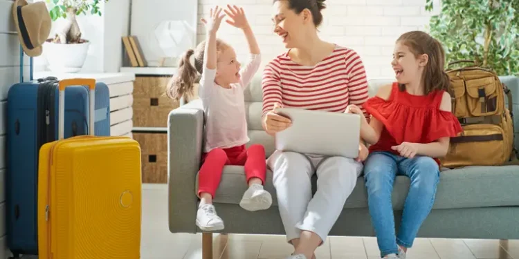 Куди їхати українцям у 2025-му: країни, які надають найкращі умови