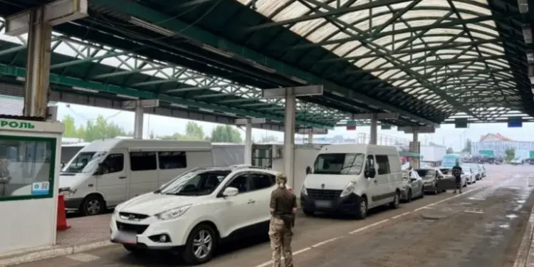 Не день і не два: на “Шегинях” обмежать пропуск авто