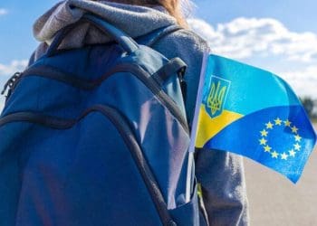 Єврокомісія має намір переглянути статус українських біженців після 2026 року