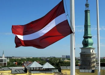 Українські біженці знову отримають допомогу з працевлаштування у Латвії