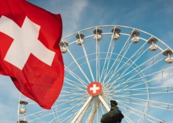 Влада Швейцарії змушує кантони знайти роботу українським біженцям