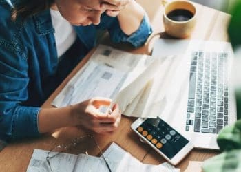 Статус тимчасового захисту в ЄС не звільняє українців від податків в Україні – пояснення