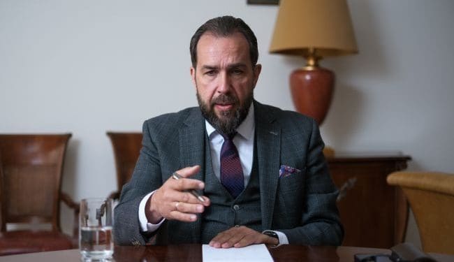 Чого чекати українським біженцям в Польщі після виборів: відповідь посольства