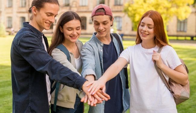 По кишені українцям? Скільки коштує навчання у найкращих університетах Варшави