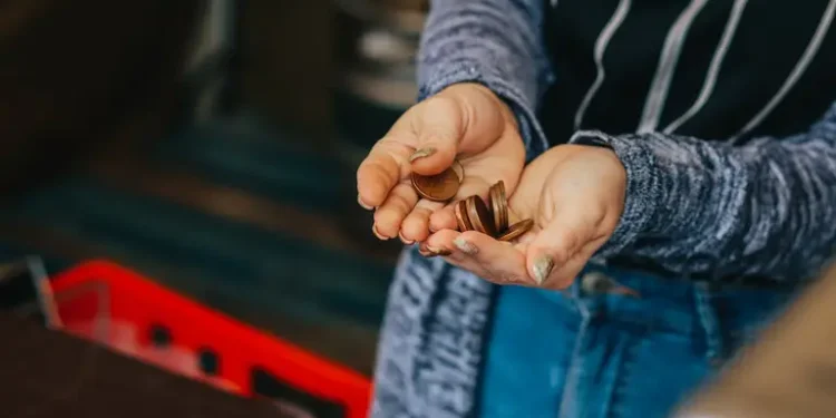 Більшість не дотягує до цієї планки: скільки треба заробляти, щоб вижити в Чехії