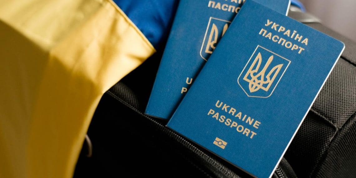 Українським біженцям продовжили тимчасовий захист у ЄС ще на рік