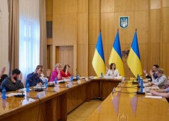 Статус закордонного українця отримали 198 іноземців