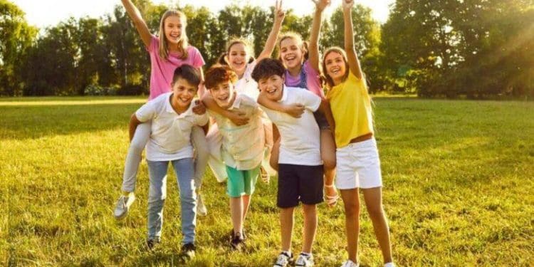 Літні канікули для дітей українських біженців у Чехії: які можливості пропонує країна