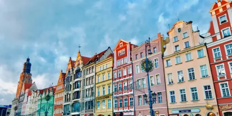 Не все так безхмарно: українка здивувала міфами про життя в Польщі