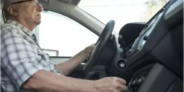 В Європі планують змінити правила для літніх водіїв: що потрібно знати українським біженцям