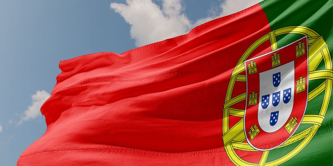 Португалія подвоїть термін проживання для натуралізації іноземців